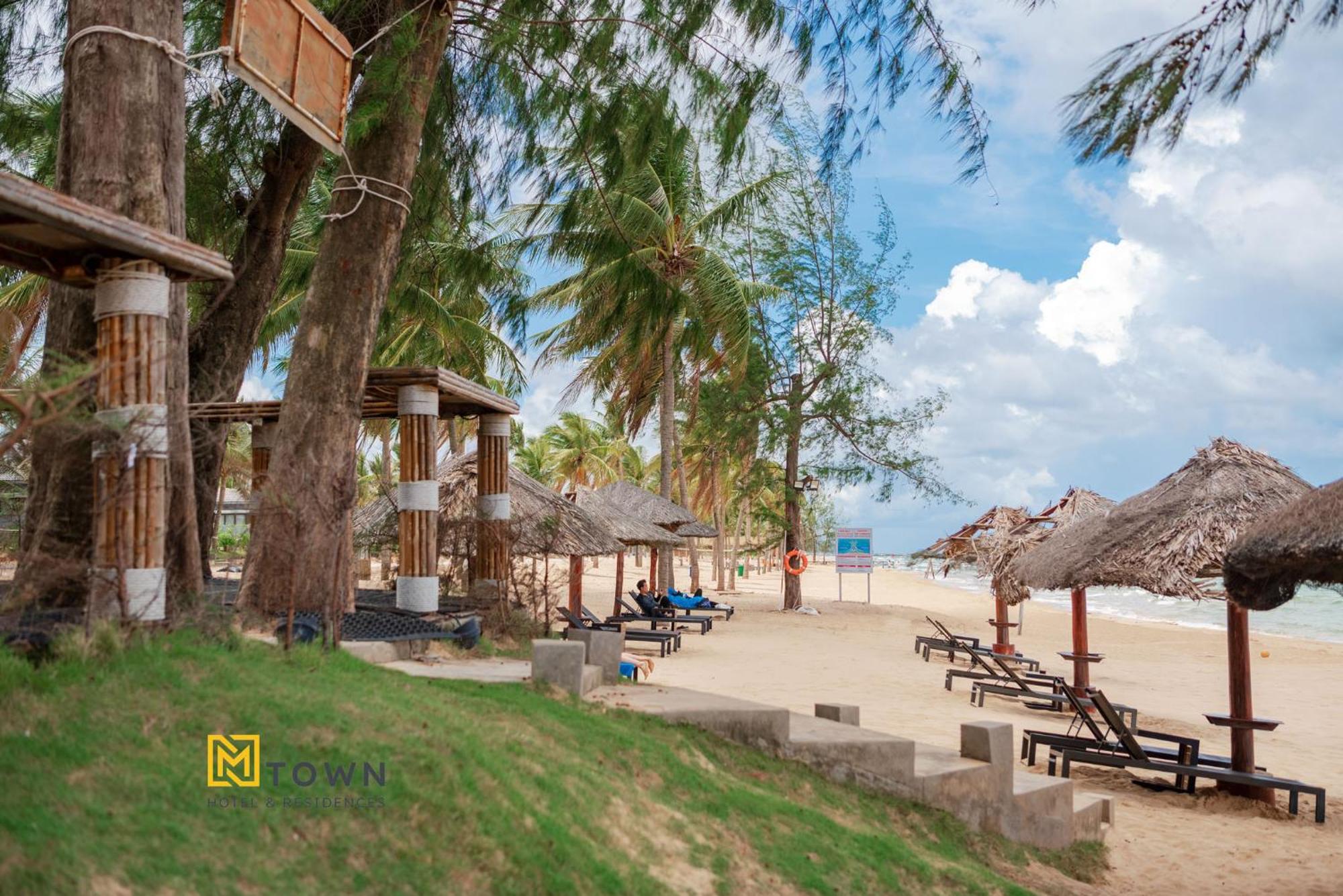 Luxy Park Hotel & Apartments - Mtown Phú Quốc Exterior foto